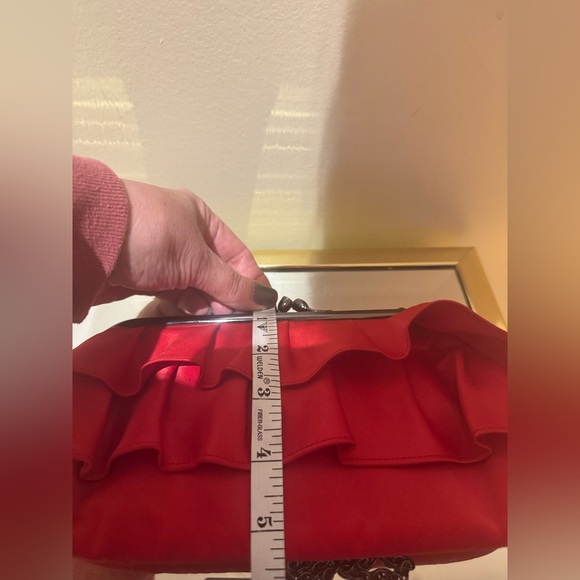 Chic Red Ruffle Clutch with Chain Strap - Picture 6 of 6